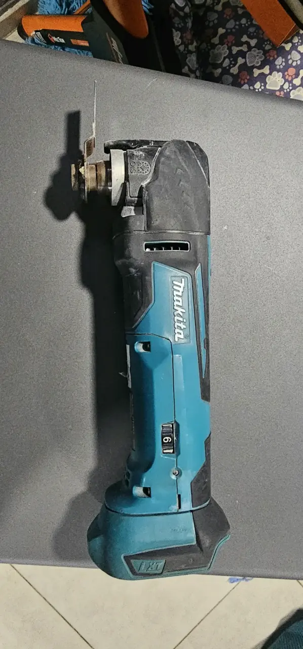 Herramienta multifuncional Makita DTM51 - 2