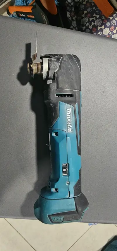 Herramienta multifuncional Makita DTM51 - miniatura 2