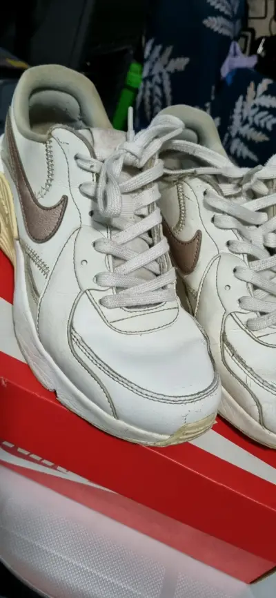 Zapatillas Nike Air Max crema usadas - miniatura 2