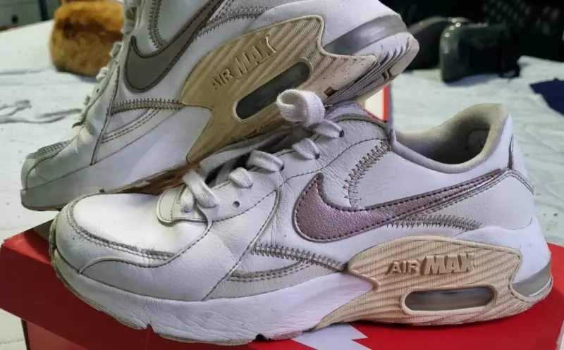 Zapatillas Nike Air Max crema usadas - 5