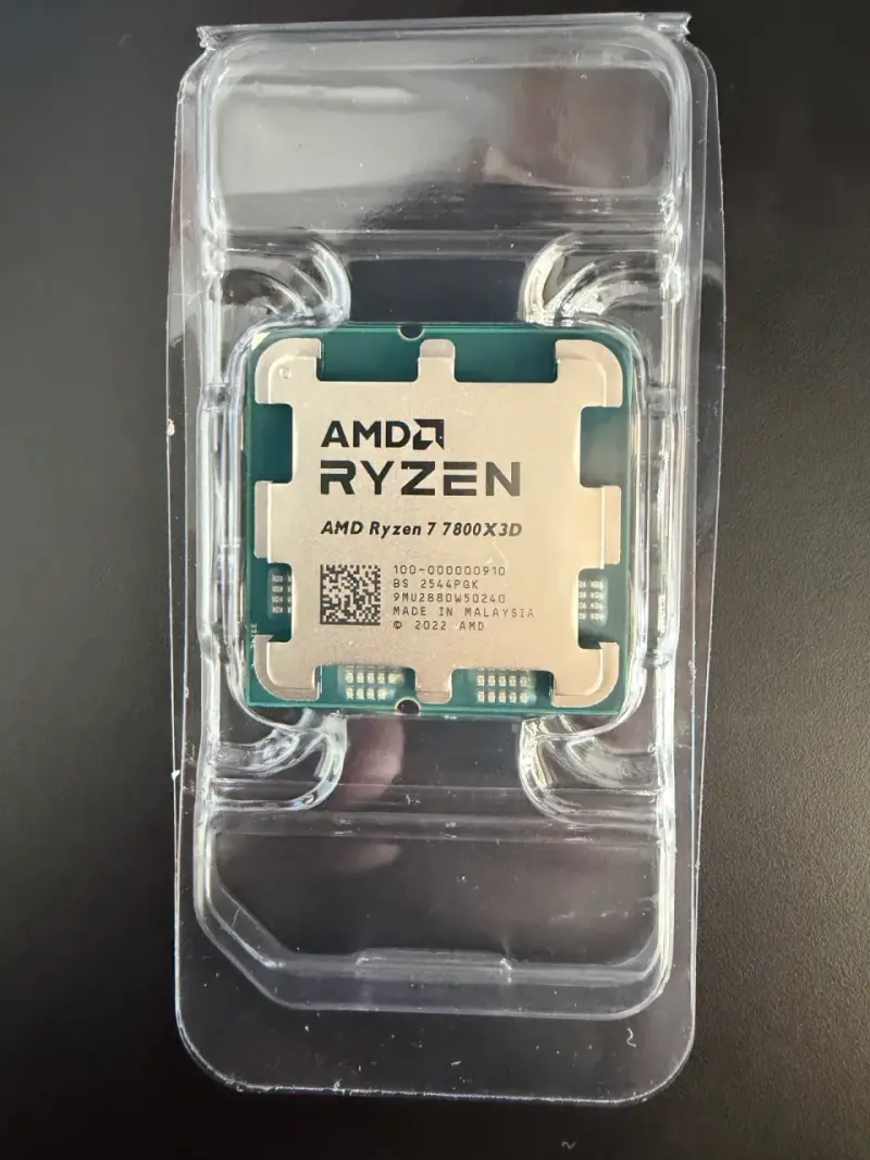 Procesador AMD Ryzen 7 7800X3D NUEVO