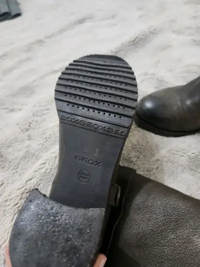 Botas de cuero gris Geox para mujer - miniatura 1