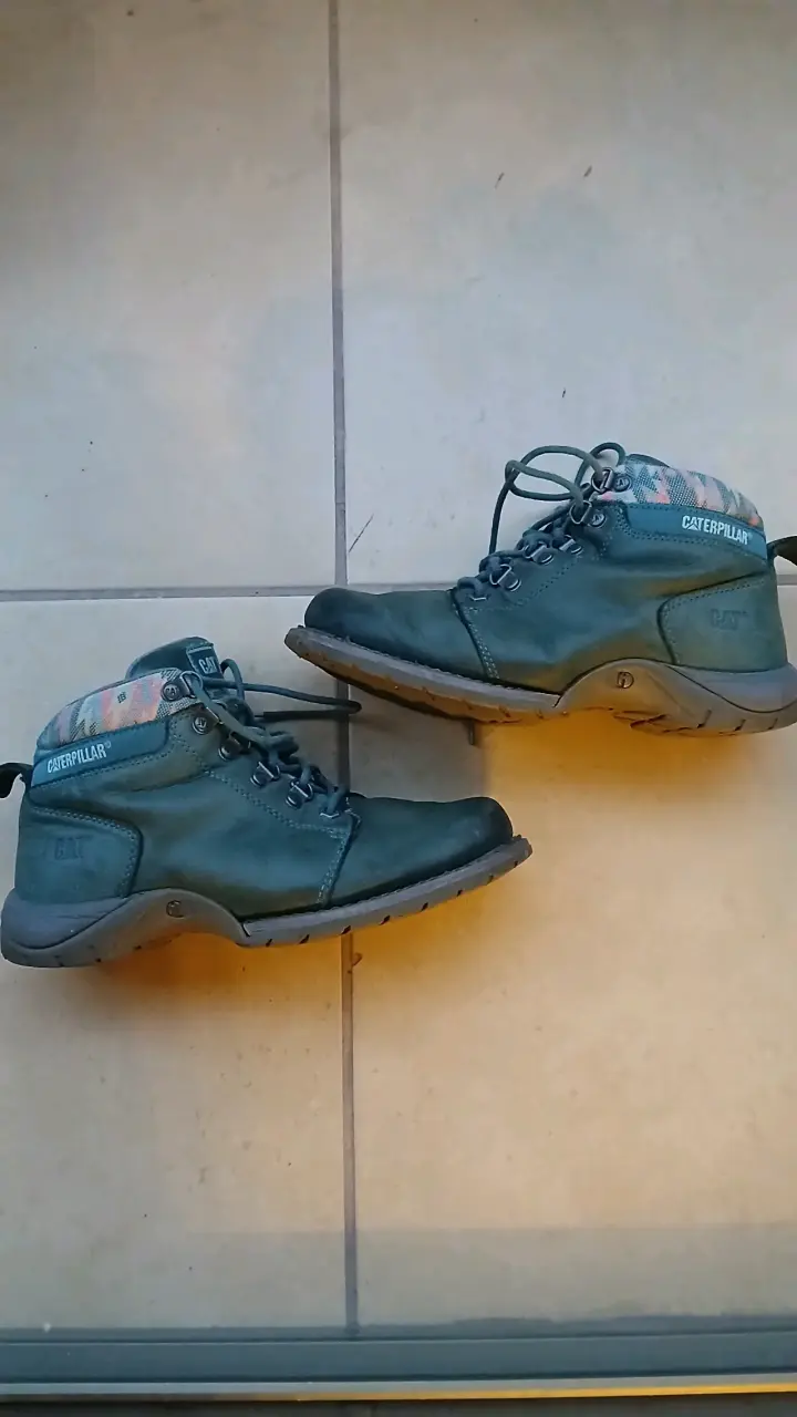 Botin Caterpillar de cuero verde para mujer - 1