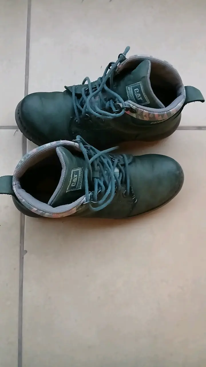 Botin Caterpillar de cuero verde para mujer - 2