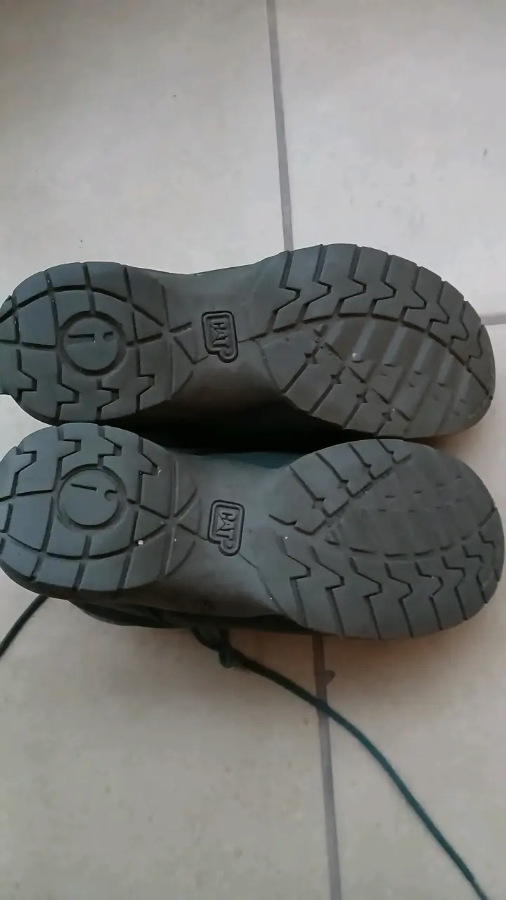 Botin Caterpillar de cuero verde para mujer - 5