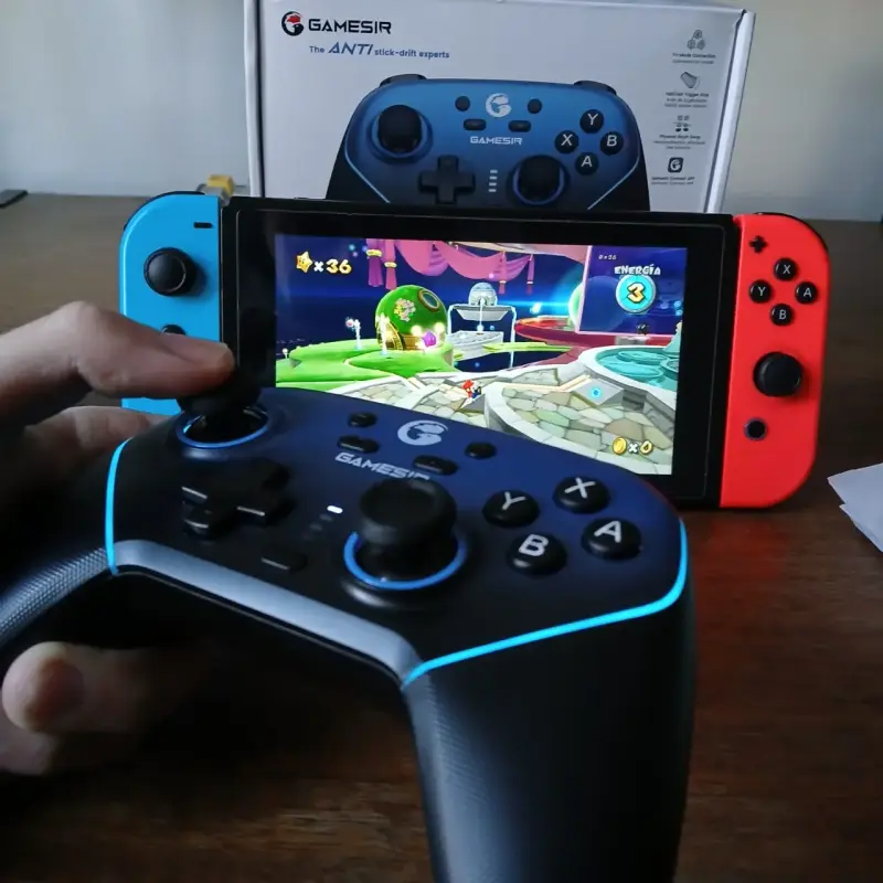Gamesir Super Nova - 1