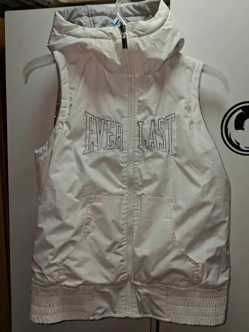 Chaqueta sin mangas Everlast con capucha talla 16 - 3
