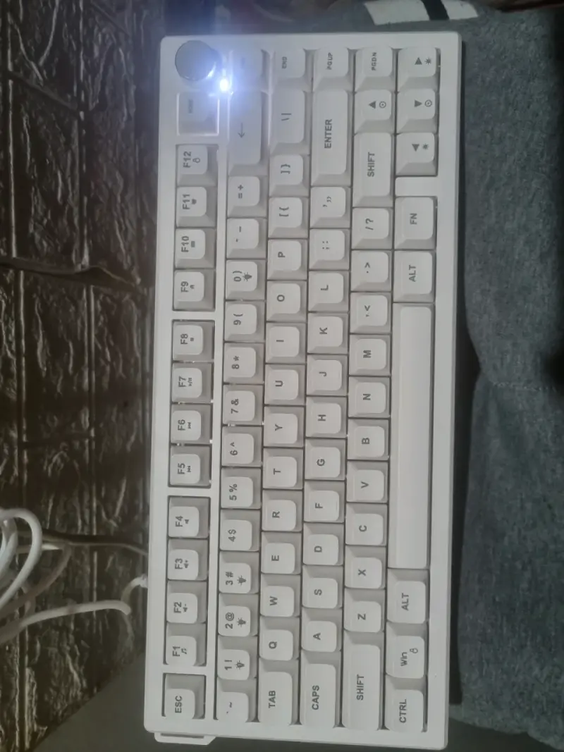 Teclado Membrana RGB con perilla de control - 4
