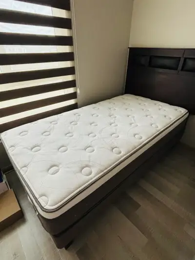 Vendo cama Rosen Style 6 – 1,5 plazas - miniatura 1