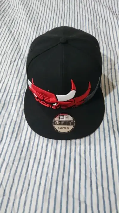 Gorra Snapback New Era 9Fifty Negra - miniatura 1