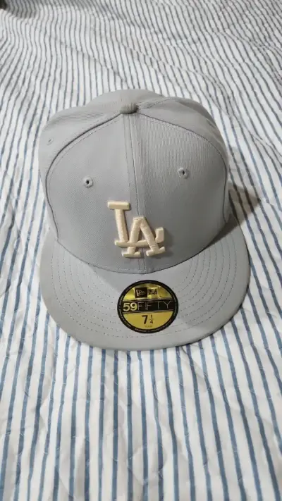 Gorra New Era 59FIFTY Los Angeles gris - miniatura 1