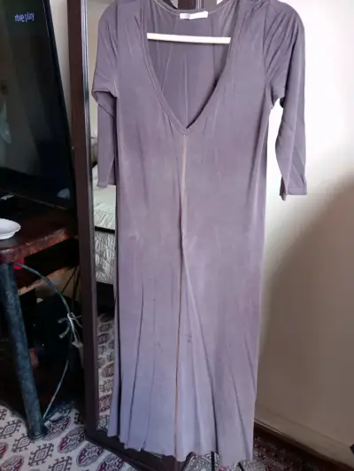 Vestido largo gris morado con mangas tres cuartos - miniatura 1