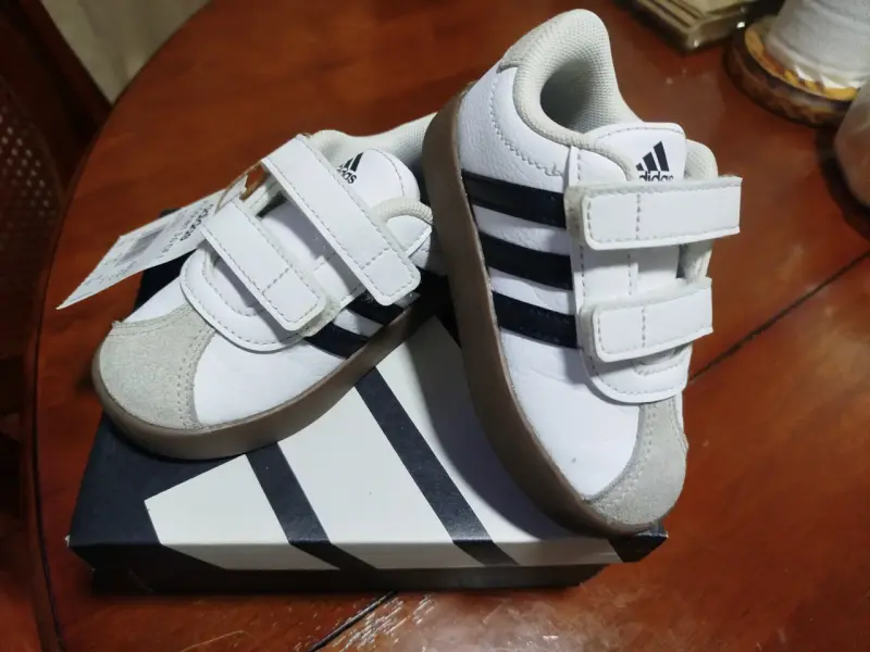 Zapatillas deportivas para niños Adidas blancas - 1
