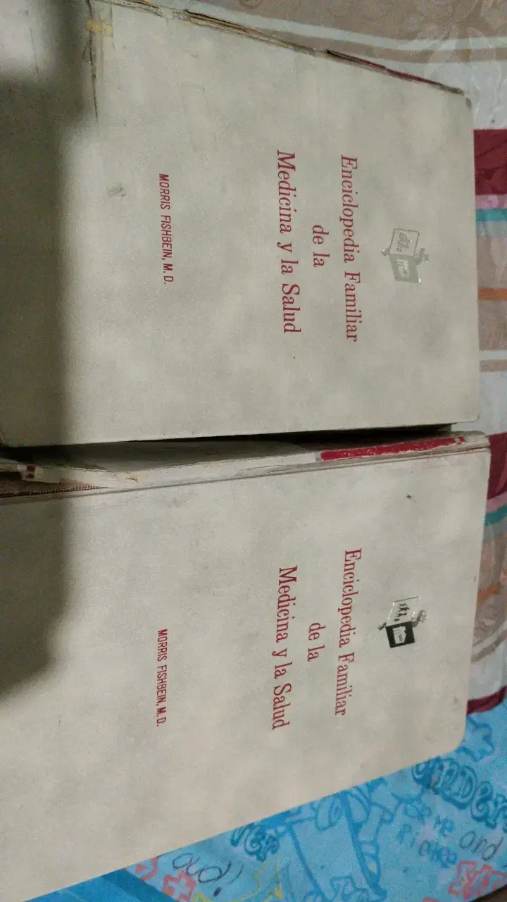 Enciclopedia Familiar de la Medicina y la Salud Volúmenes 1 y 2 - 2