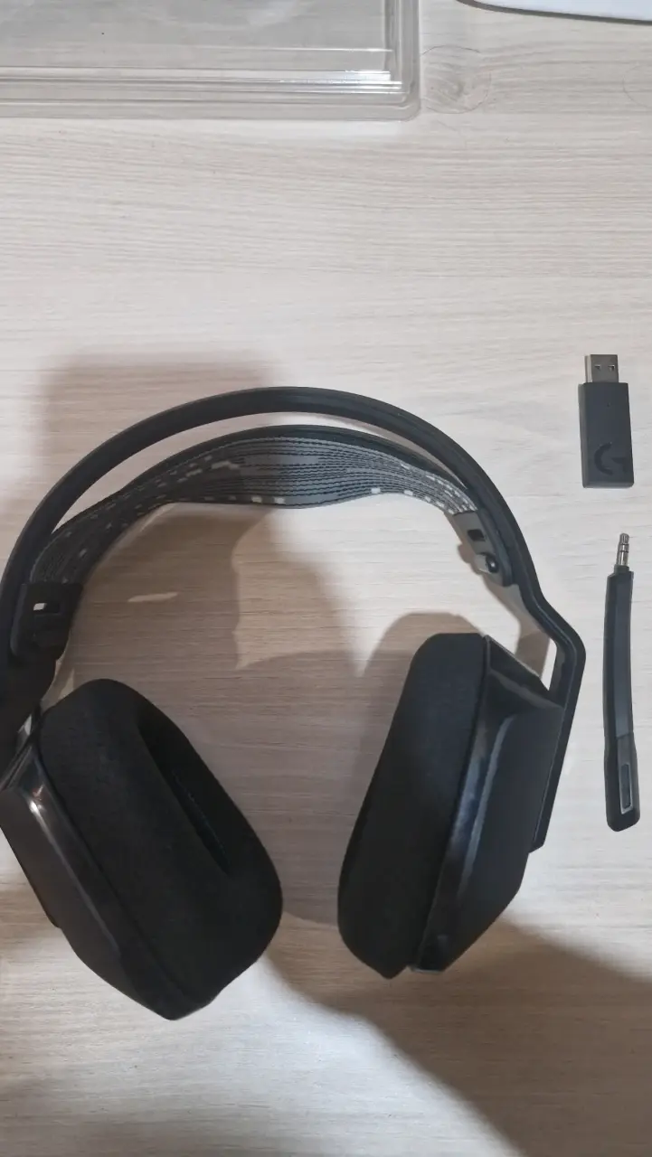 Audífonos Logitech G733(Semi nuevos) - 5