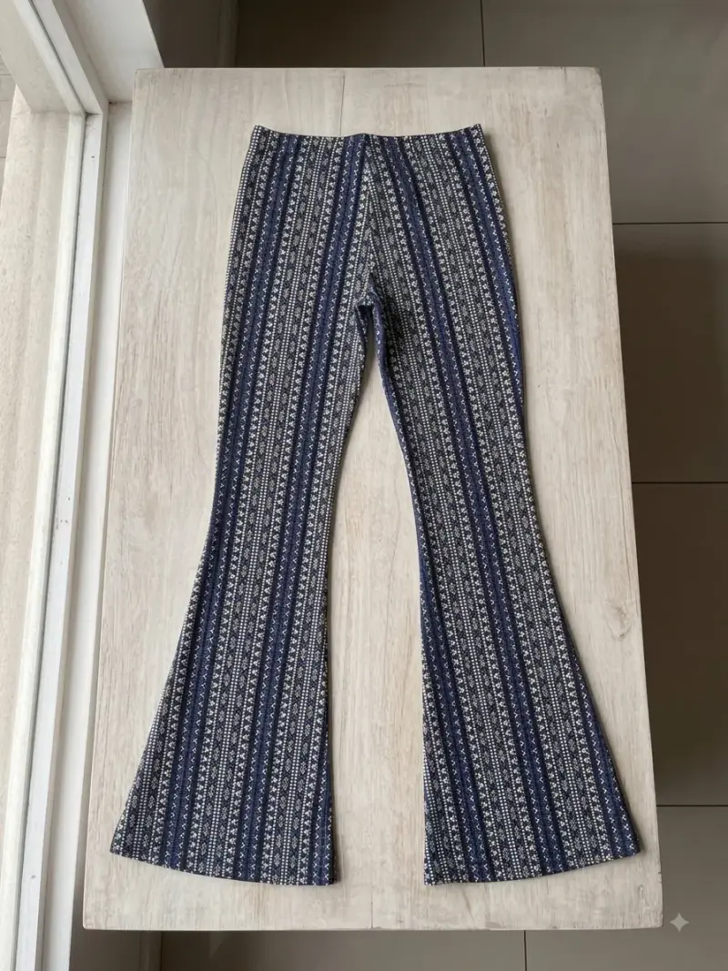Pantalones acampanados FOREVER 21 étnicos azul - 1