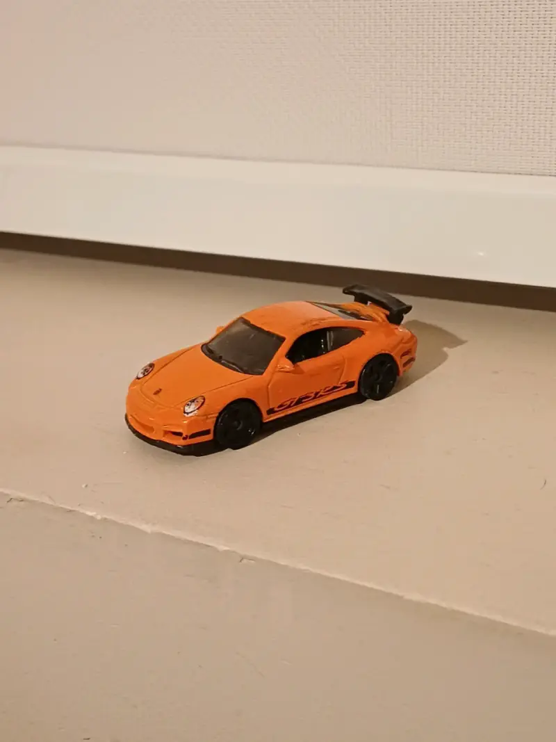 Hot Wheels Porsche 911 GT3 RS - 1