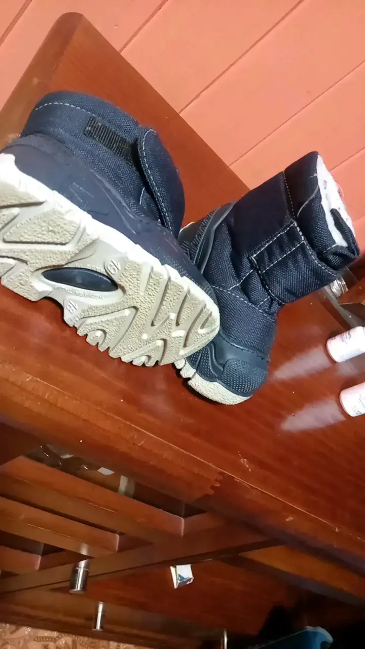 Botas de invierno para niños negras