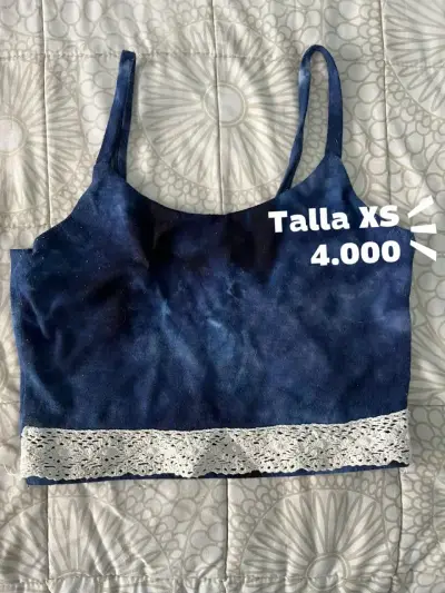 Top azul con encaje talla XS - miniatura 1