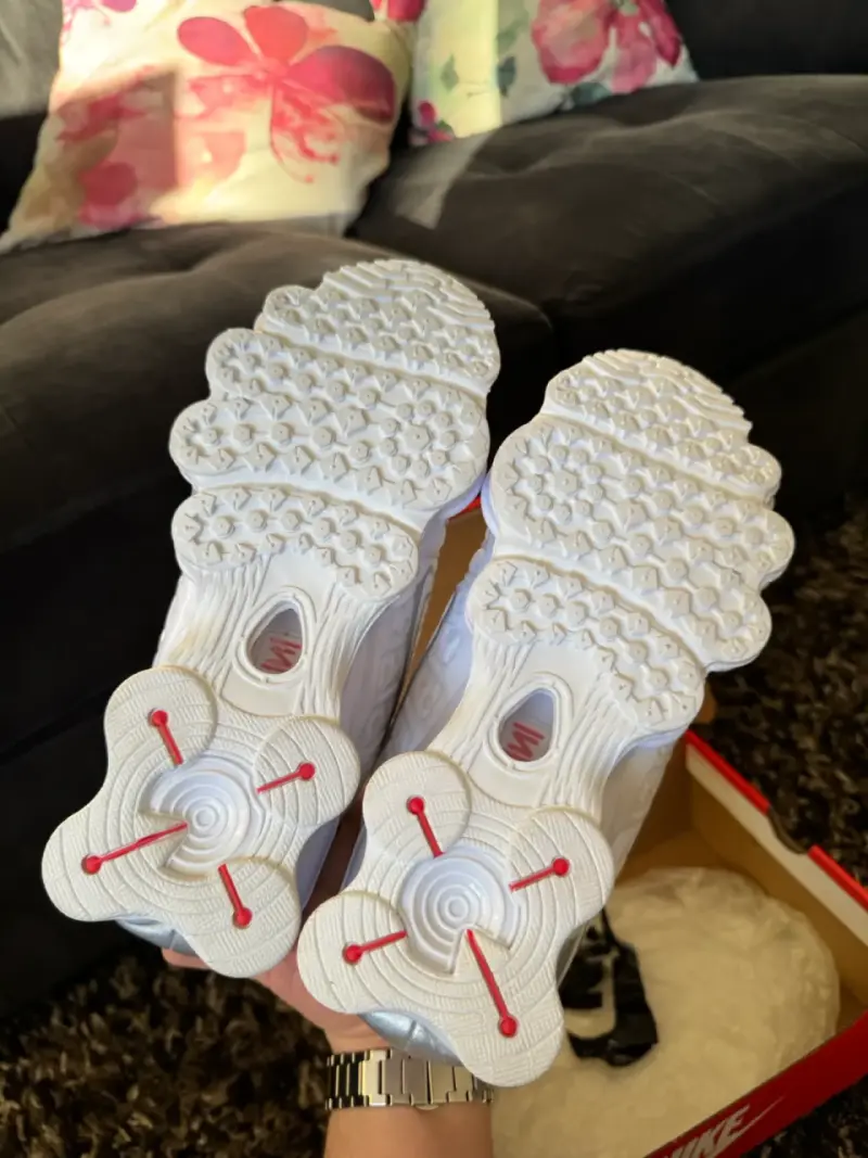 Nike Shox blancas Talla 8US/41 EUR - 5