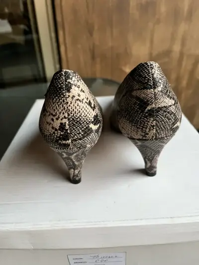 Zapatos de Tacón Animal Print Elegantes - miniatura 2