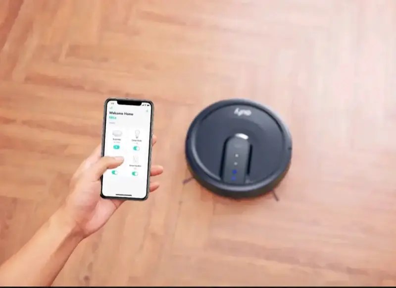 Robot aspirador Eufy con control remoto y accesorios - 4