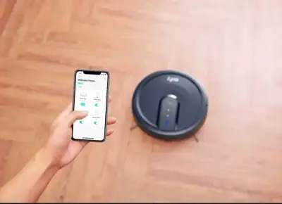 Robot aspirador Eufy con control remoto y accesorios - miniatura 4