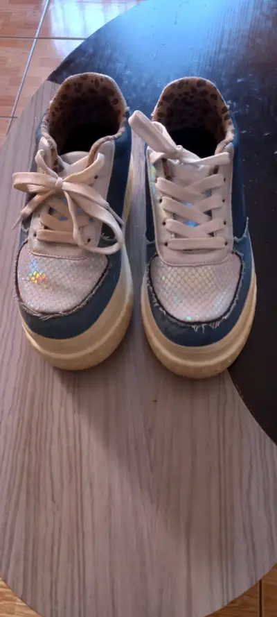 Zapatillas deportivas casuales azul y blanco - miniatura 2