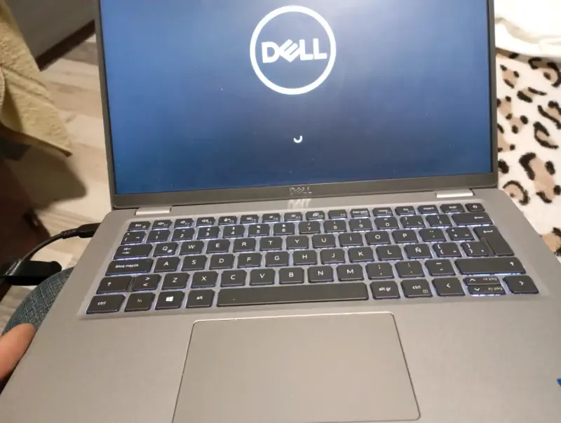Laptop Dell Latitude 5420 en buen estado - 2