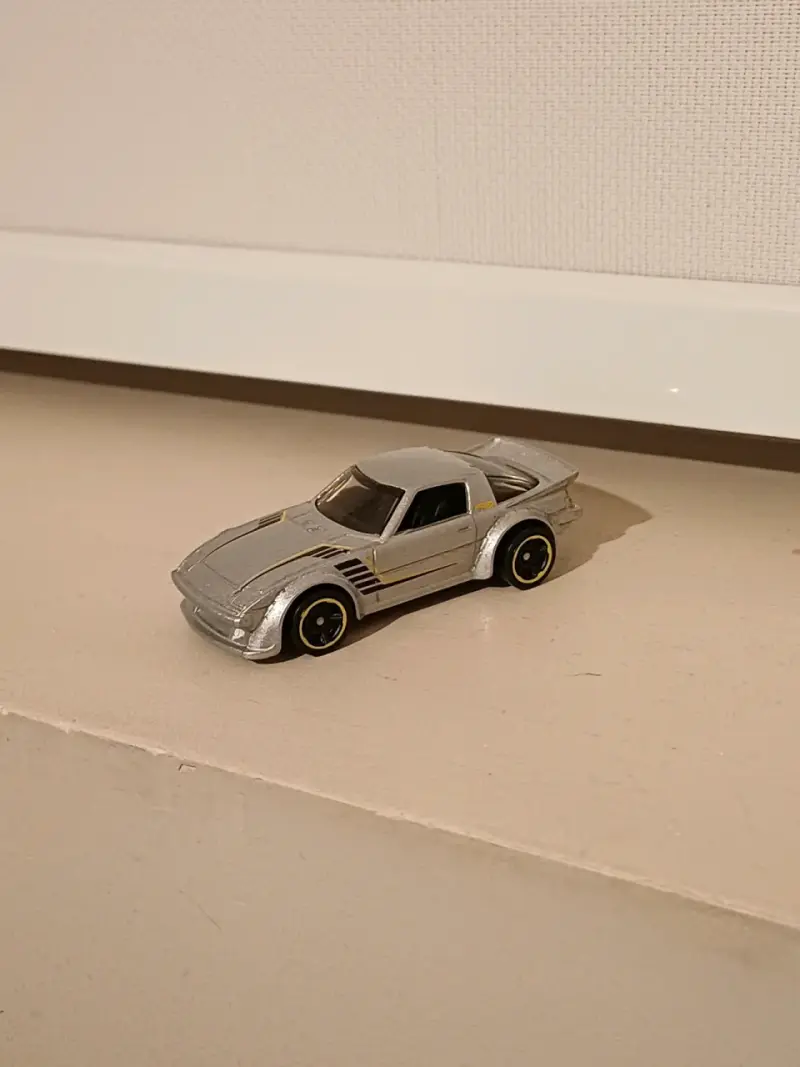 Hot Wheels Mazda RX-7 - 2