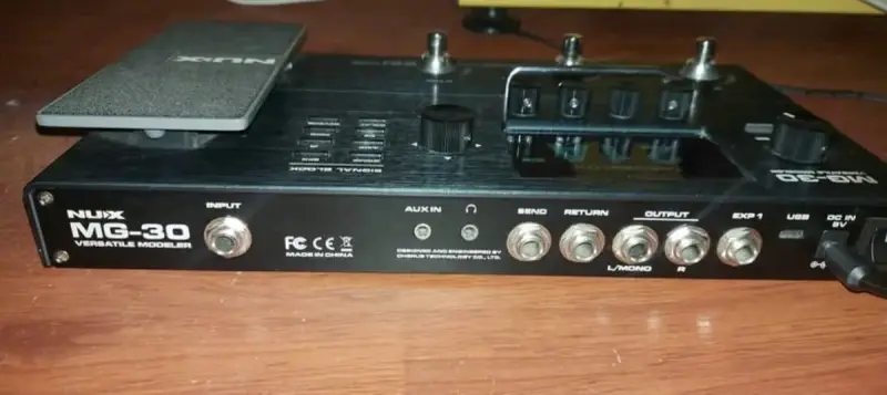 Pedalera multiefectos NUX MG-30 para guitarra - 3