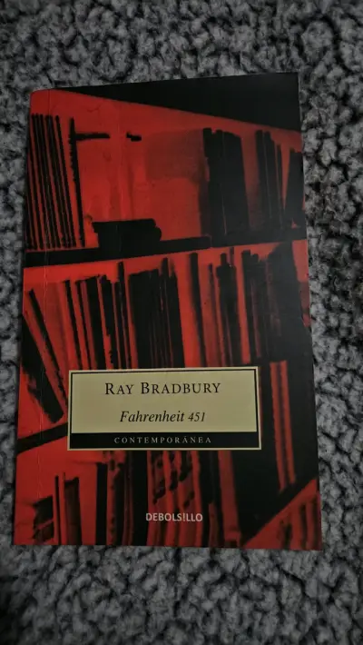 Libro Fahrenheit 451 de Ray Bradbury - miniatura 1