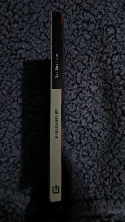 Libro Fahrenheit 451 de Ray Bradbury - miniatura 3