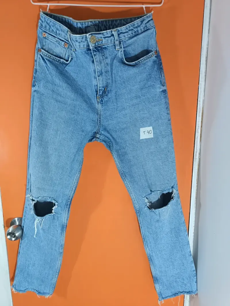 Jeans de mezclilla azul claro Zara Talla 38 - 2