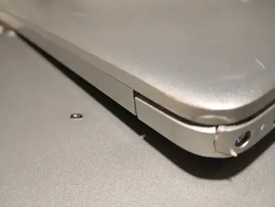 Notebook hp 15-dy2  10 generación funcionando - miniatura 2