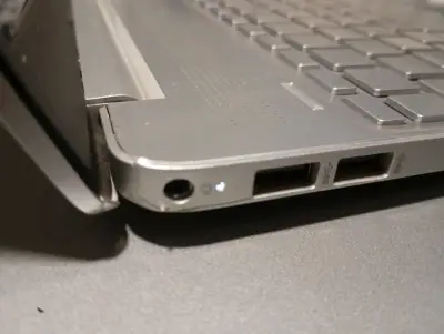 Notebook hp 15-dy2  10 generación funcionando - miniatura 3