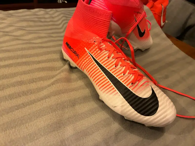 Botines de fútbol Nike Mercurial rosados - 3