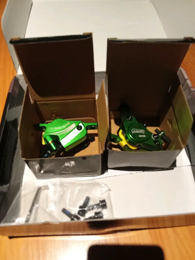 Caliper Hidráulicos Verdes Dyisland XT7 - 4