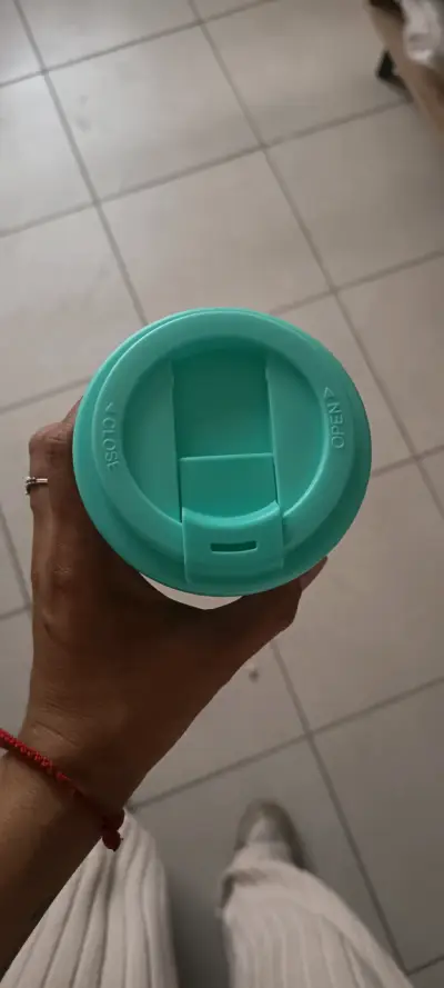 Vaso reutilizable color turquesa - miniatura 2