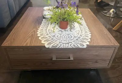 Mesa de Centro de Madera con Cajón - miniatura 1