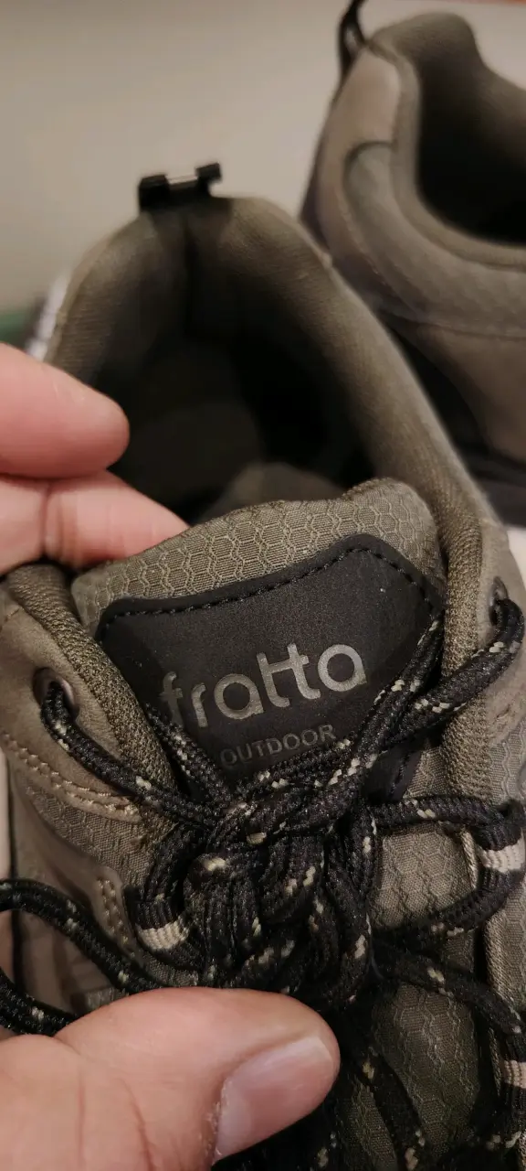 Zapatillas de senderismo color verde para hombre - 2