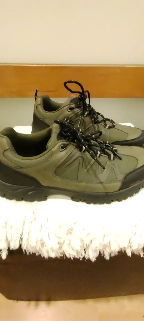 Zapatillas de senderismo color verde para hombre - 3