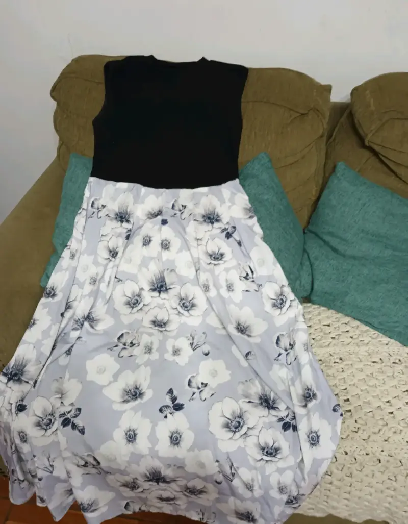 Vestido estampado tropical para mujer - 4