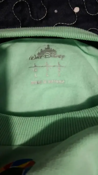 Polerón verde con estampado de Mickey talla M - miniatura 4