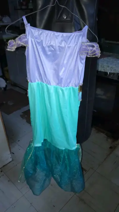 Disfraz de sirena para niña con lentejuelas - miniatura 2