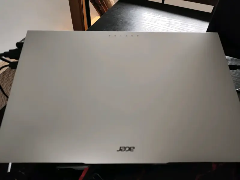 Laptop Acer Aspire Lite 15 con Intel Core i5 - 2