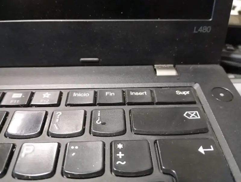 Laptop Lenovo L480 con Windows 10 - 1