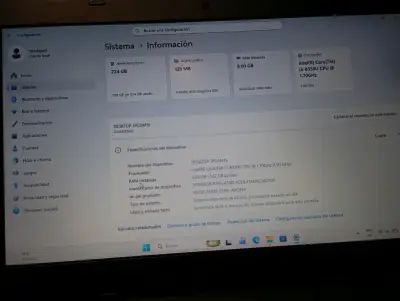 Laptop Lenovo L480 con Windows 10 - miniatura 4