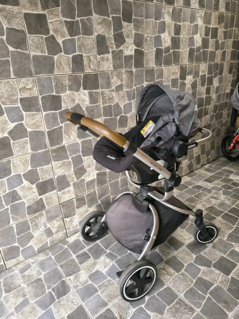 Coche de bebé Bebesit 360 delux 2 sillas - 4