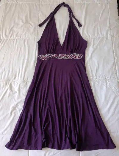 Vestido morado con lentejuelas M - miniatura 1